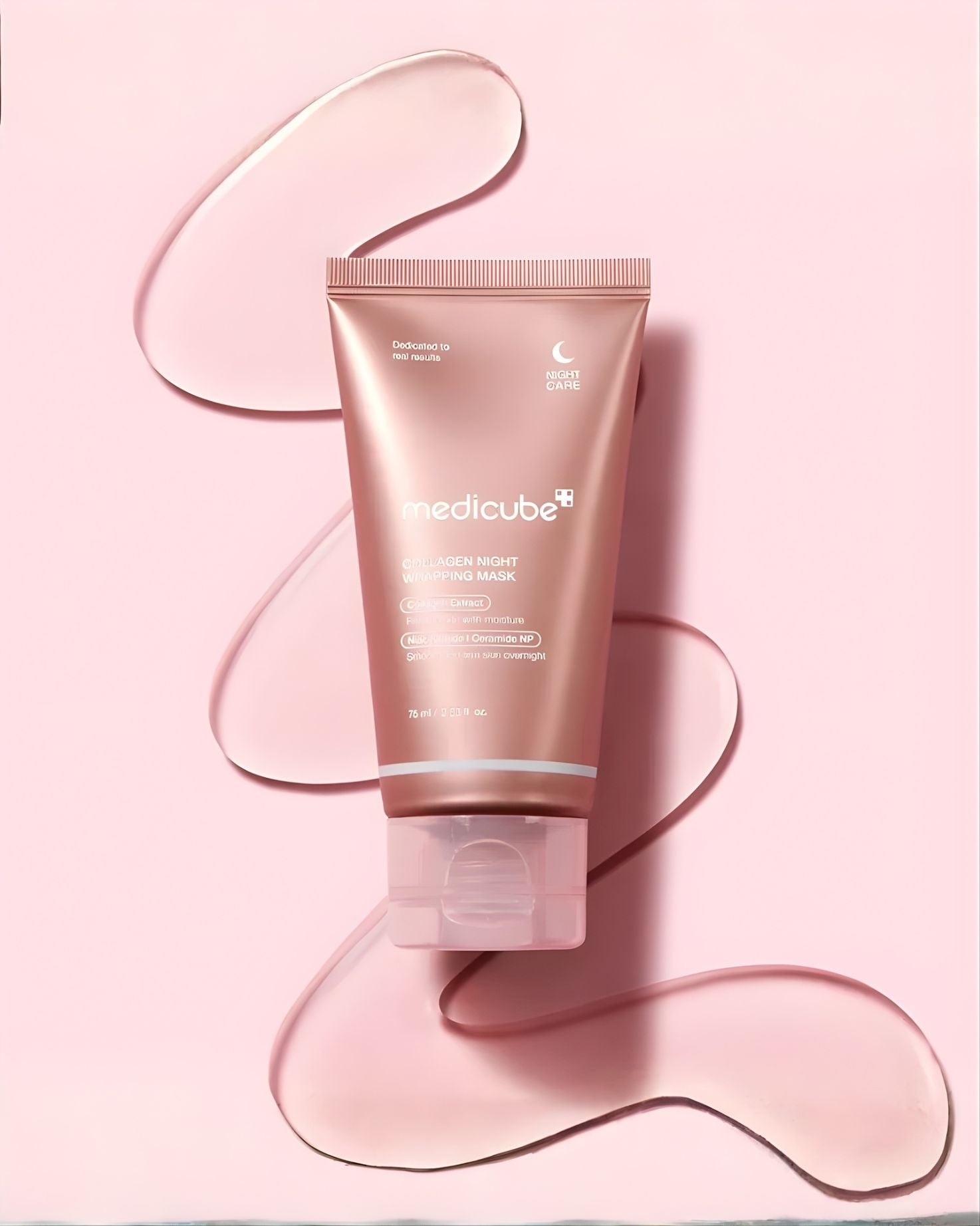 Infographic for the Medicube Collagen Night Wrapping Mask. The text highlights that Collagen Extract fills the skin with moisture and Niacinamide + Ceramide NP smooth and firm the skin overnight.