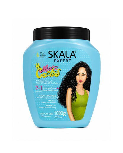 Light blue 1000g tub of Skala Expert Mais Cachos vegan treatment cream for curly and coily hair styling and conditioning.